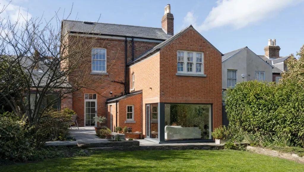 Traditional style extension